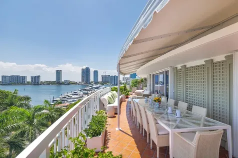 389 S Lake Drive Palm Beach FL 33480