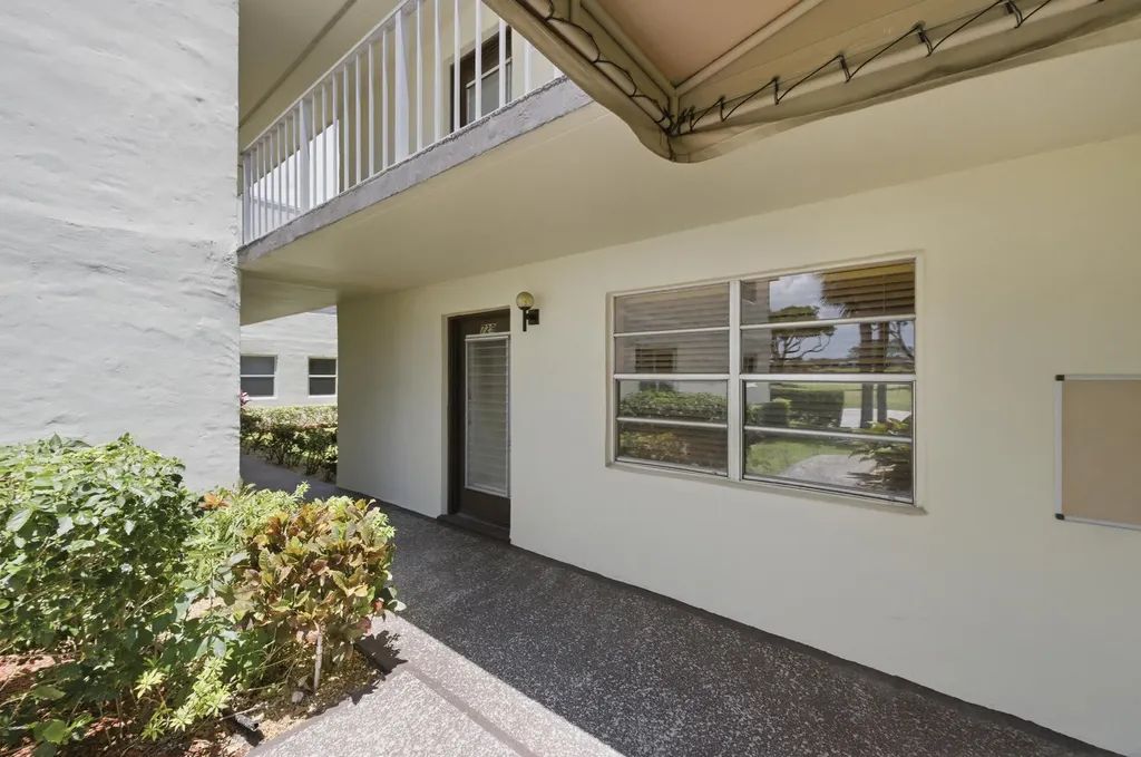 729 Normandy P Delray Beach FL 33484