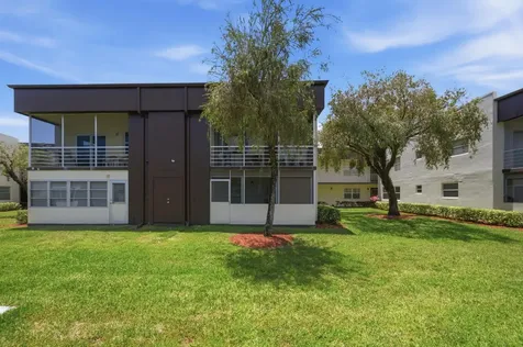 729 Normandy P Delray Beach FL 33484