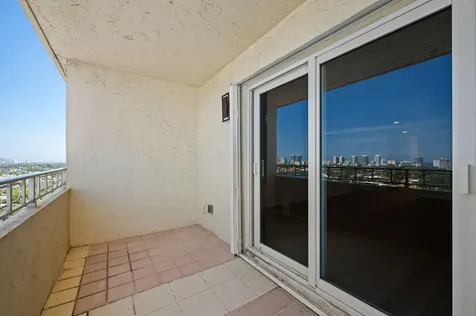900 NE 18th Avenue Fort Lauderdale FL 33304