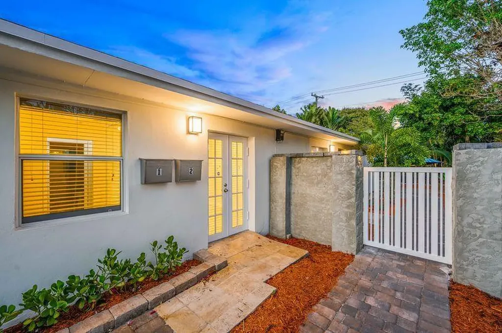 1306 NE 14th Avenue Fort Lauderdale FL 33304