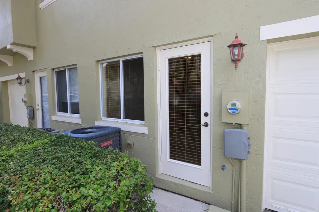 2151 SE Eatonville Drive Port St Lucie FL 34952