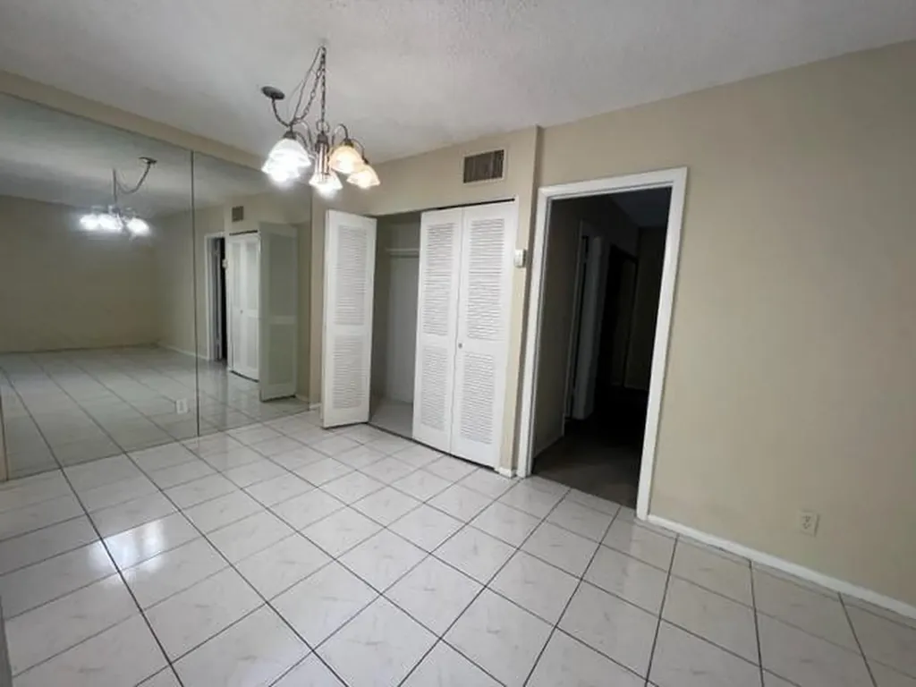 1407 NE 56th Street Fort Lauderdale FL 33334