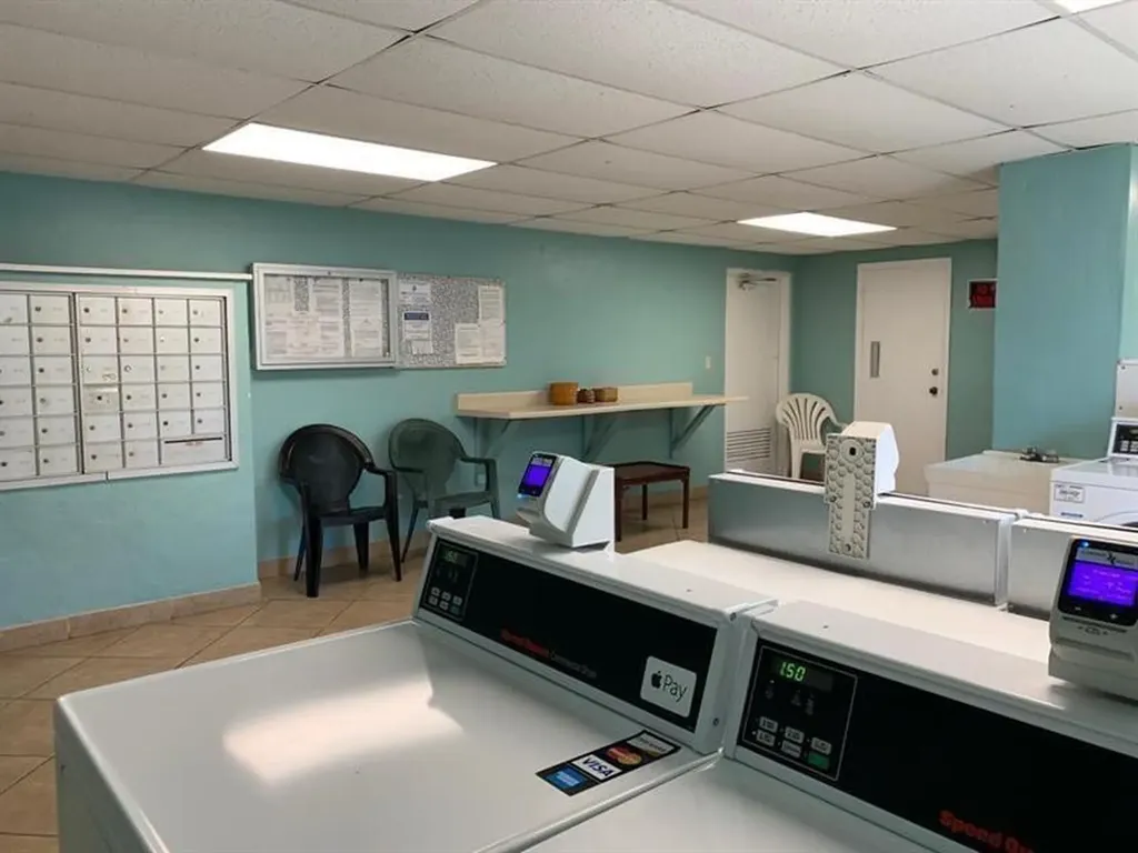 1407 NE 56th Street Fort Lauderdale FL 33334