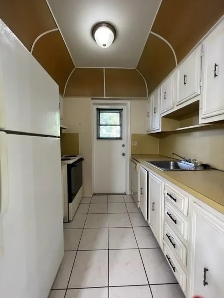 1407 NE 56th Street Fort Lauderdale FL 33334
