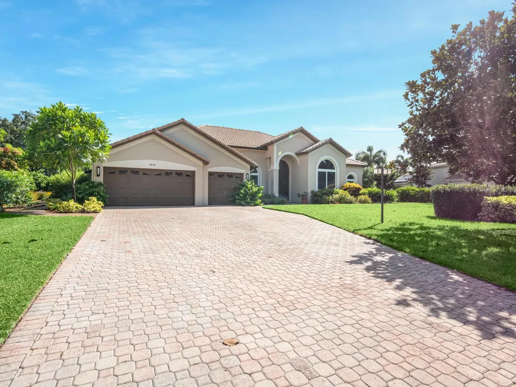 9676 Eagle Point Lane Lake Worth FL 33467