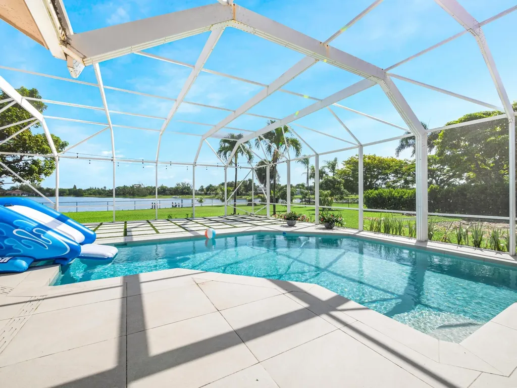 9676 Eagle Point Lane Lake Worth FL 33467