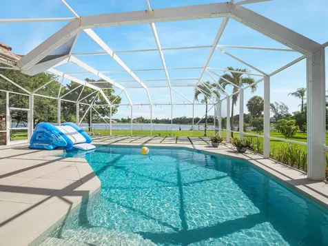 9676 Eagle Point Lane Lake Worth FL 33467