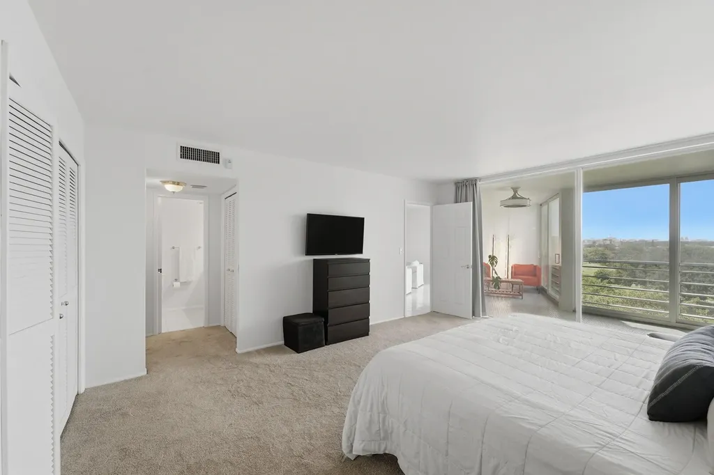 2681 S Course Drive Pompano Beach FL 33069