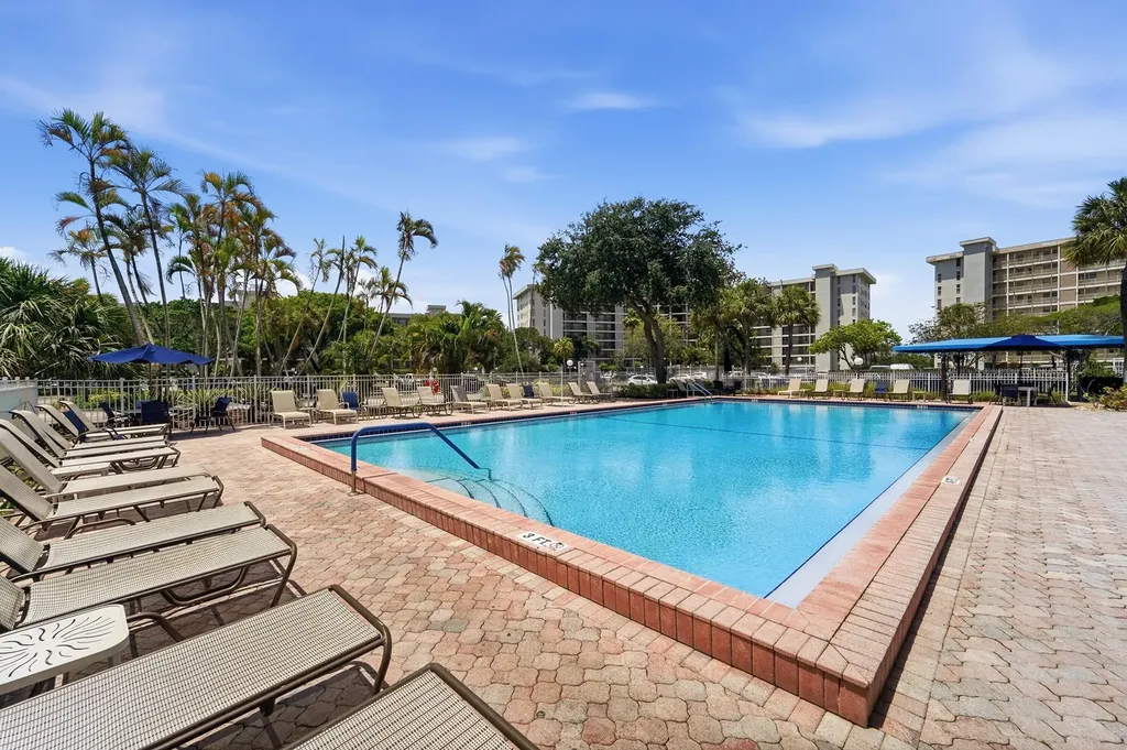 2681 S Course Drive Pompano Beach FL 33069