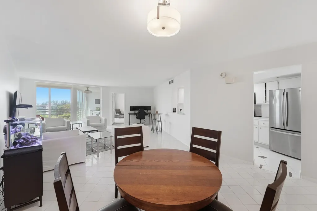 2681 S Course Drive Pompano Beach FL 33069