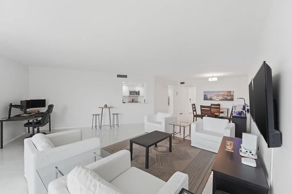 2681 S Course Drive Pompano Beach FL 33069