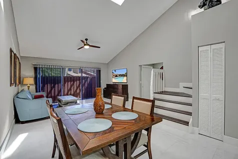 456 SE 14th Street Dania Beach FL 33004