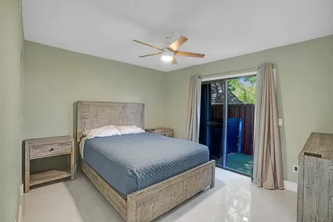 456 SE 14th Street Dania Beach FL 33004