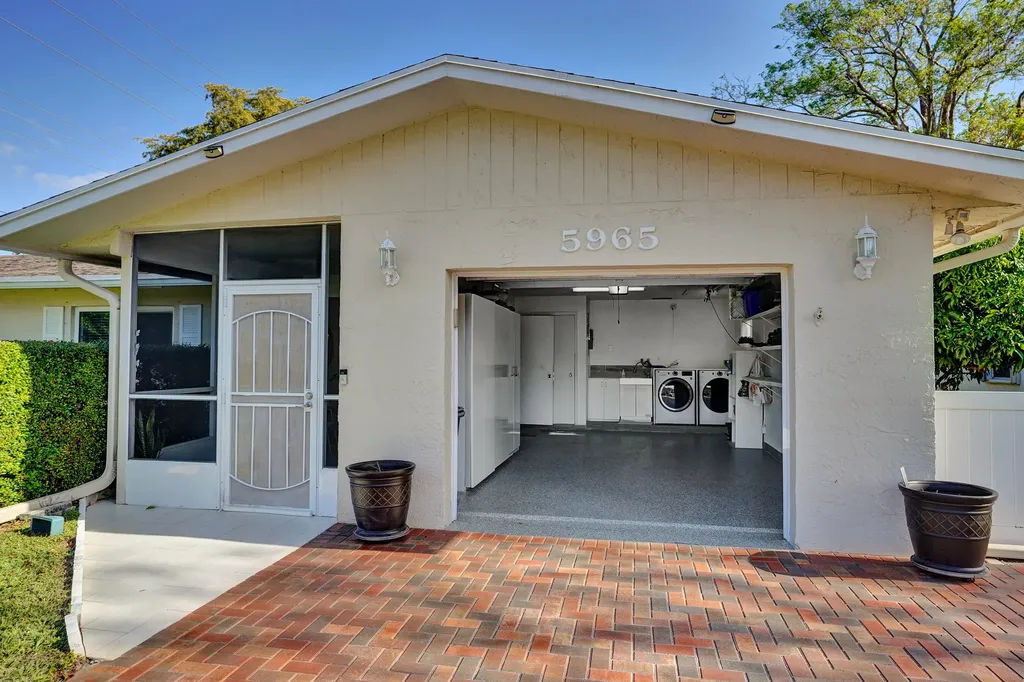 5965 Los Alamos Lane Delray Beach FL 33484