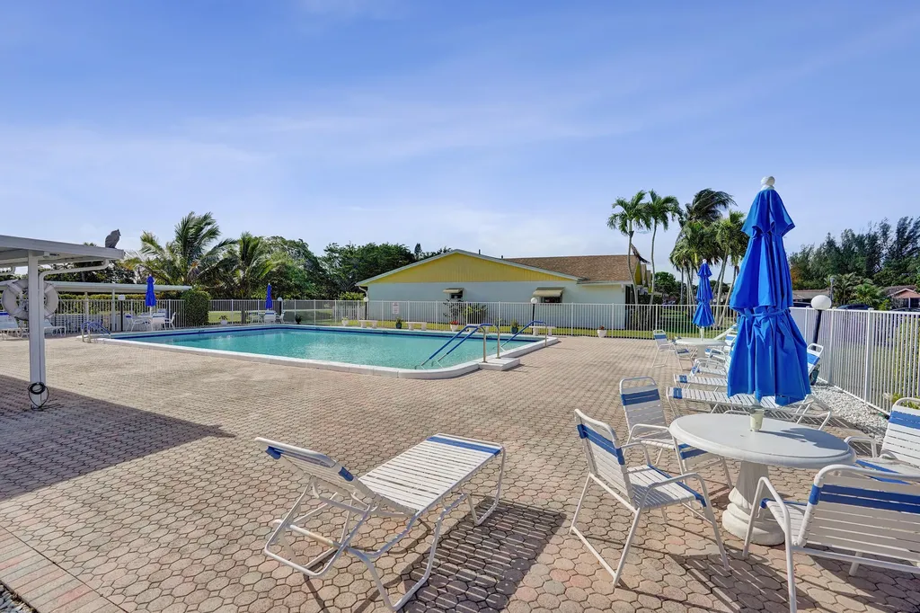 5965 Los Alamos Lane Delray Beach FL 33484