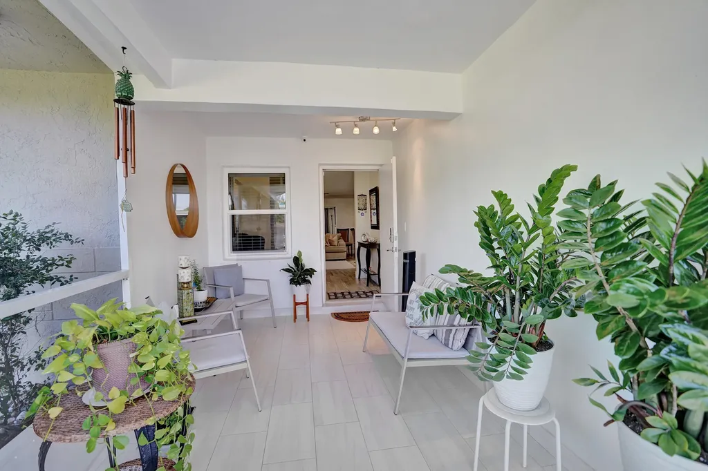 5965 Los Alamos Lane Delray Beach FL 33484