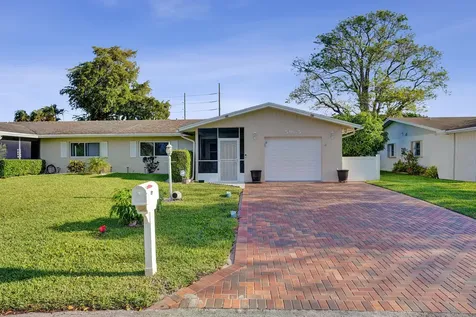 5965 Los Alamos Lane Delray Beach FL 33484