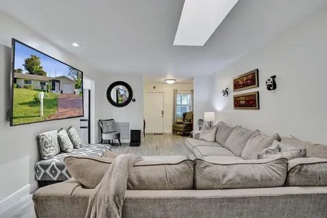 5965 Los Alamos Lane Delray Beach FL 33484