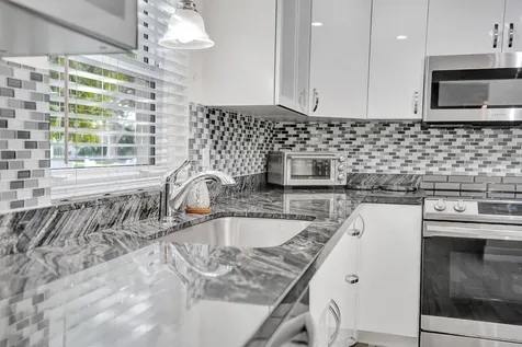 5965 Los Alamos Lane Delray Beach FL 33484