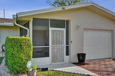 5965 Los Alamos Lane Delray Beach FL 33484