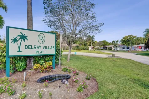 5965 Los Alamos Lane Delray Beach FL 33484