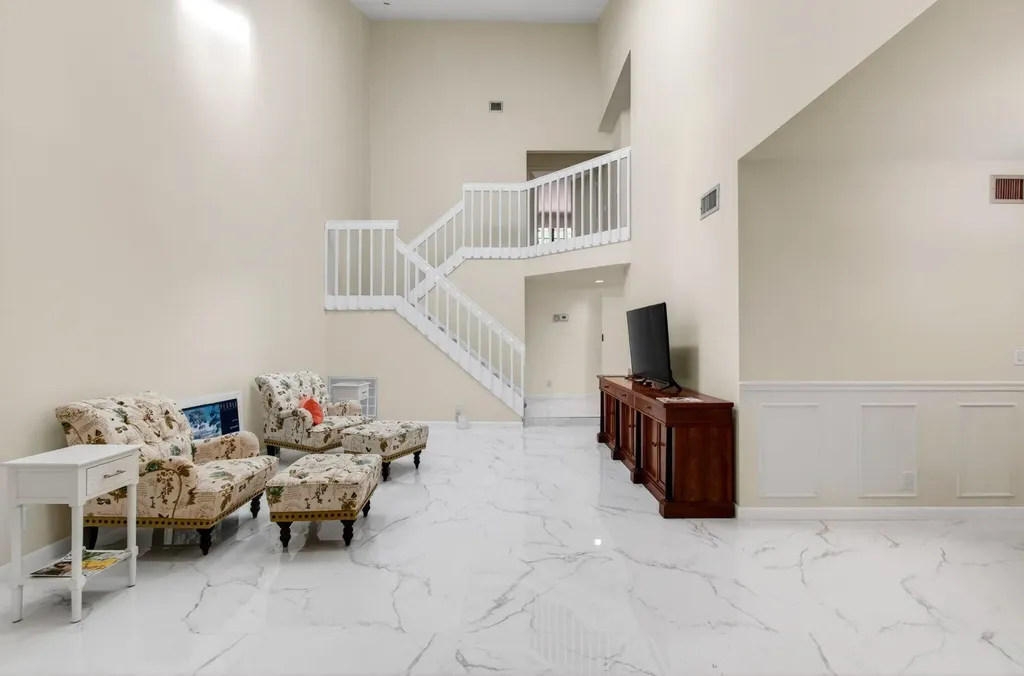 7865 La Mirada Drive Boca Raton FL 33433
