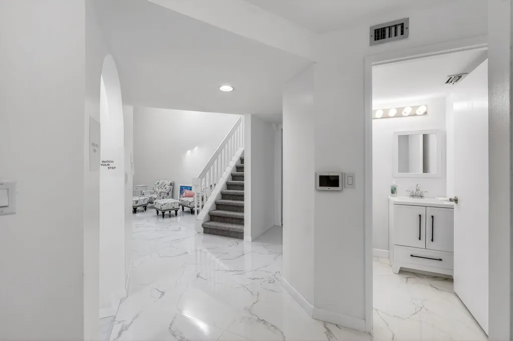 7865 La Mirada Drive Boca Raton FL 33433