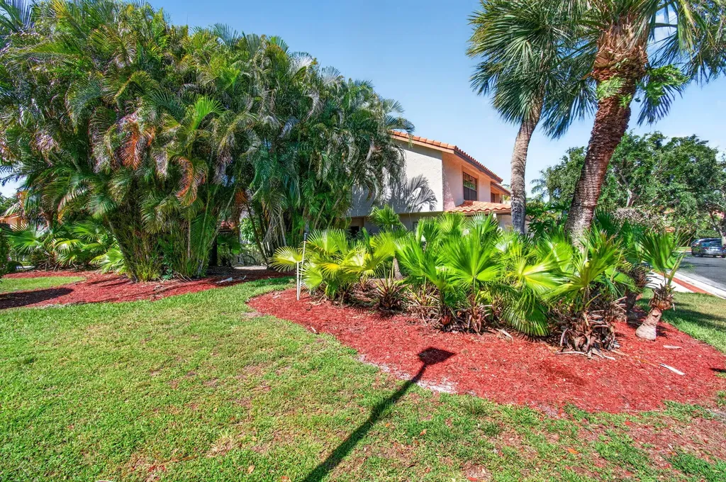 7865 La Mirada Drive Boca Raton FL 33433