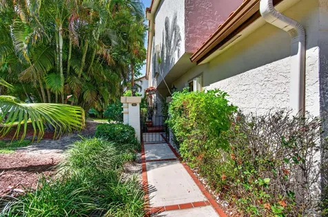 7865 La Mirada Drive Boca Raton FL 33433