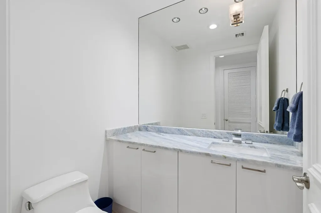 701 SE 21st Avenue Deerfield Beach FL 33441