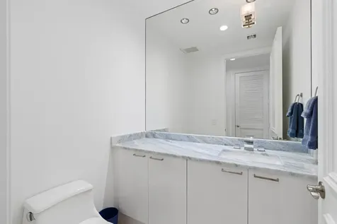 701 SE 21st Avenue Deerfield Beach FL 33441