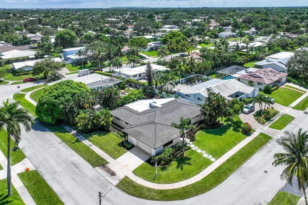1200 SW 8th Street Boca Raton FL 33486