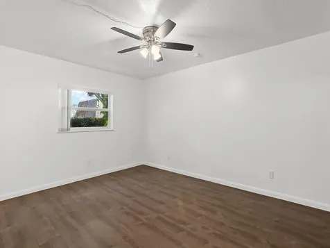 1166 6th Avenue Vero Beach FL 32960