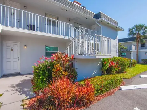 1166 6th Avenue Vero Beach FL 32960
