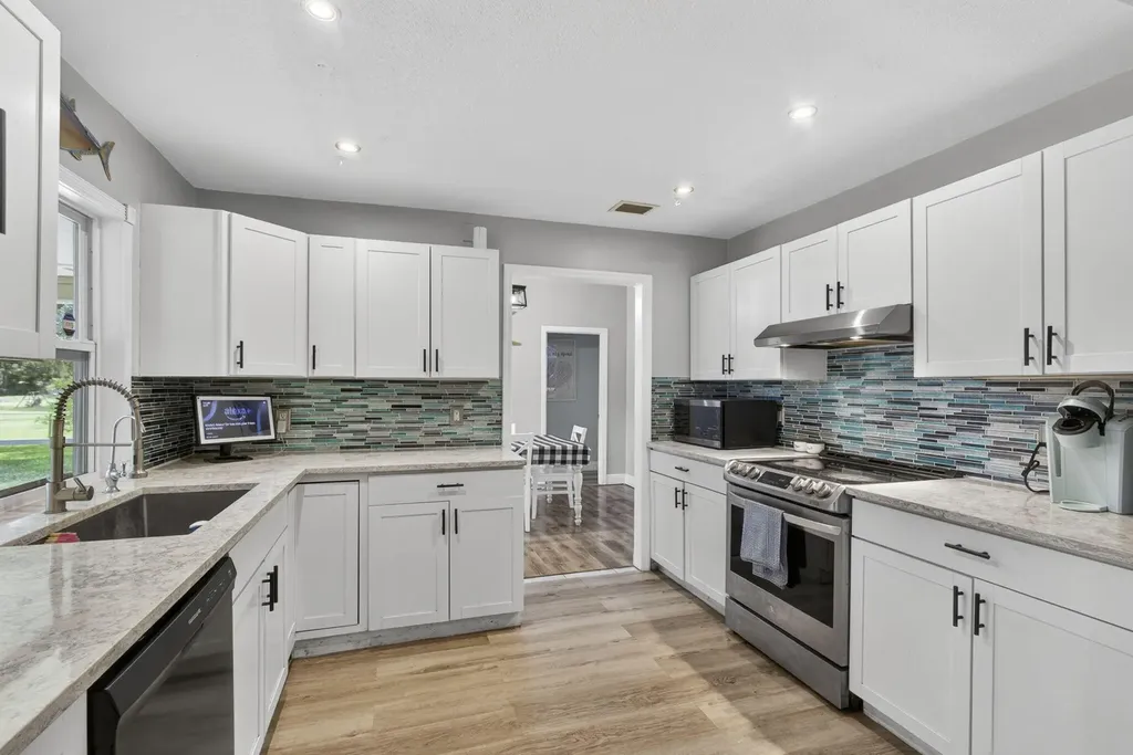 11127 46th Place N West Palm Beach FL 33411