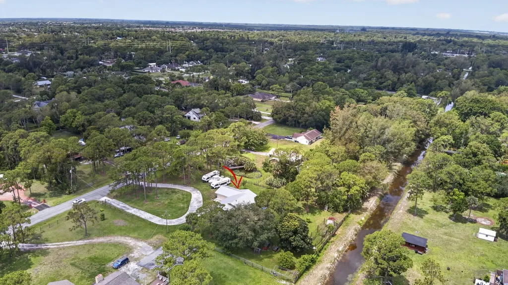 11127 46th Place N West Palm Beach FL 33411