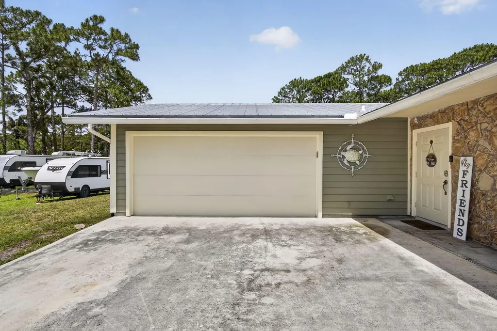 11127 46th Place N West Palm Beach FL 33411