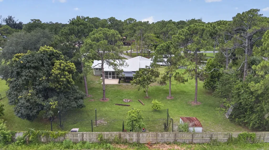 11127 46th Place N West Palm Beach FL 33411