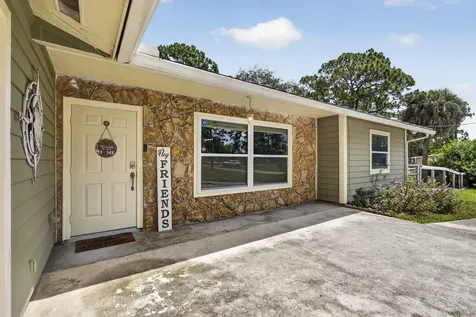 11127 46th Place N West Palm Beach FL 33411