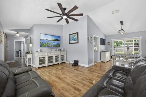 11127 46th Place N West Palm Beach FL 33411