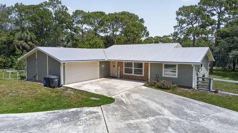 11127 46th Place N West Palm Beach FL 33411