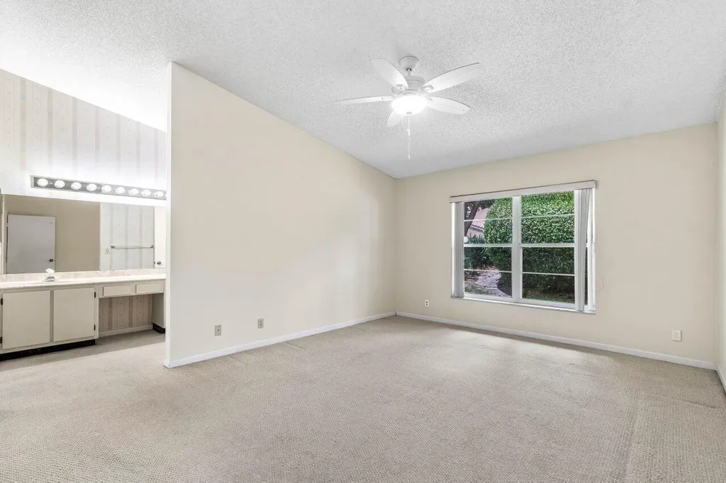 10001 Country Brook Road Boca Raton FL 33428