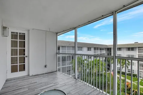 800 E Camino Boca Raton FL 33432