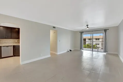 800 E Camino Boca Raton FL 33432