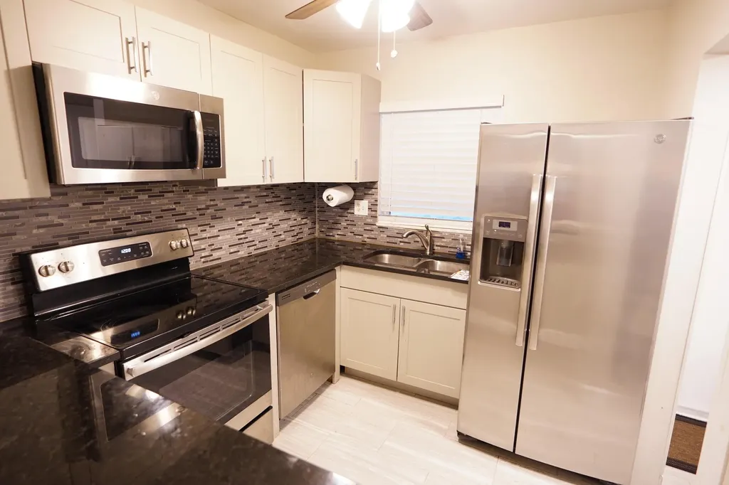 3000 E Sunrise Lakes Boulevard Sunrise FL 33322