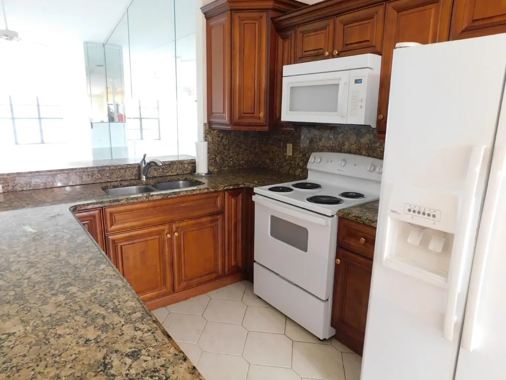 12299 Forest Greens Drive Boynton Beach FL 33437