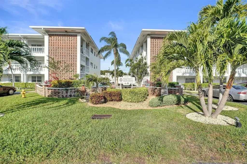5201 NE 24th Terrace Fort Lauderdale FL 33308