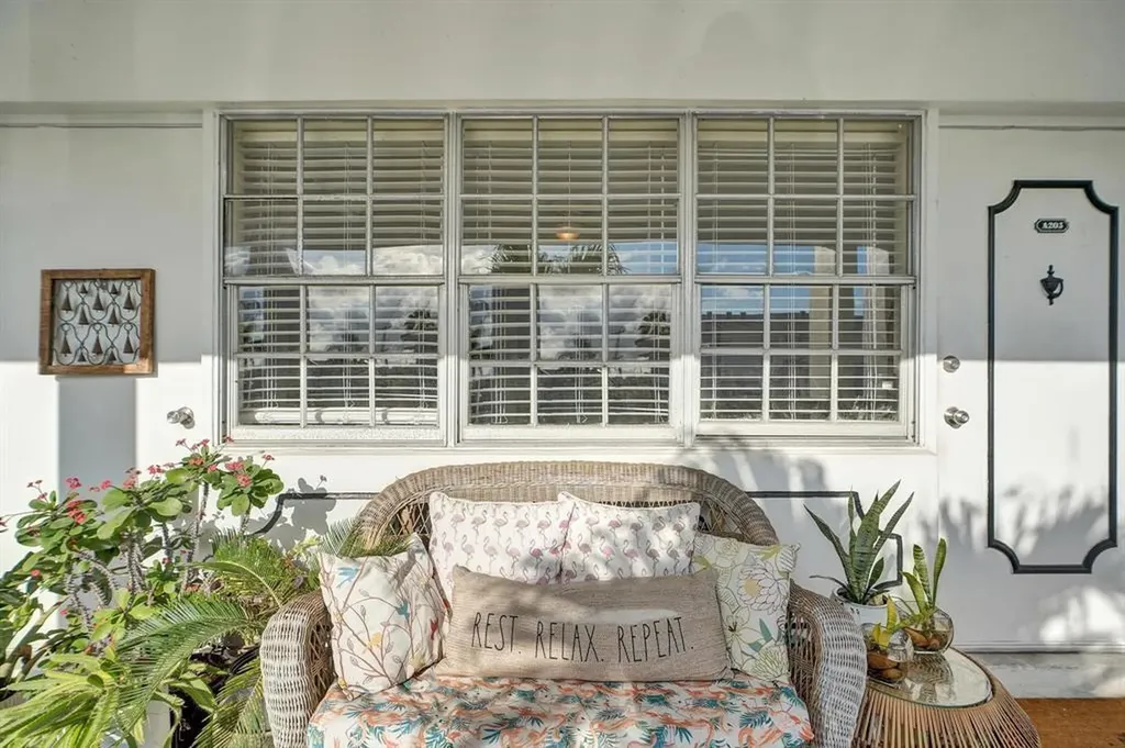 5201 NE 24th Terrace Fort Lauderdale FL 33308