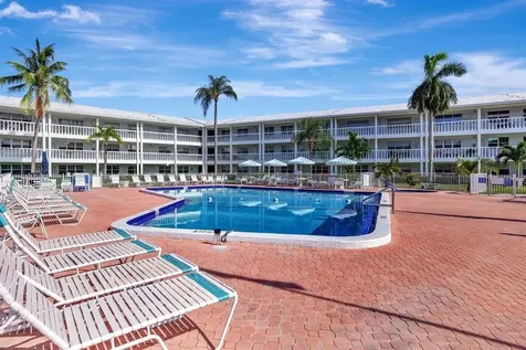 5201 NE 24th Terrace Fort Lauderdale FL 33308